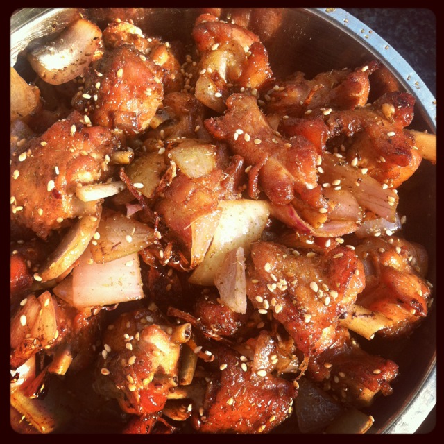 如何制作独特的烧烤风味鸡翅