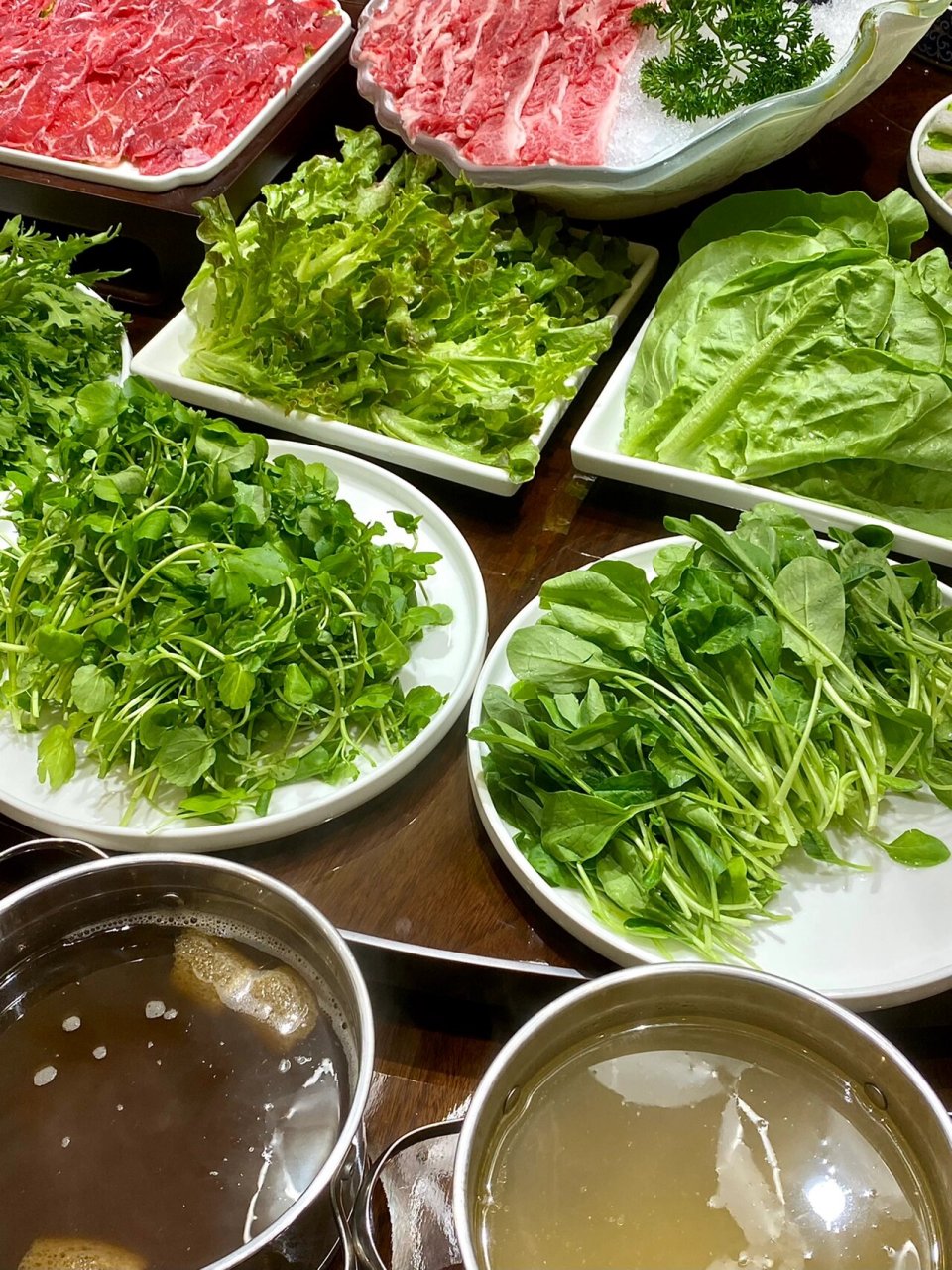 火锅中适合搭配的绿叶蔬菜推荐