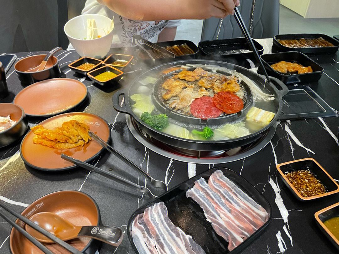 如何在家制作韩式烧烤火锅