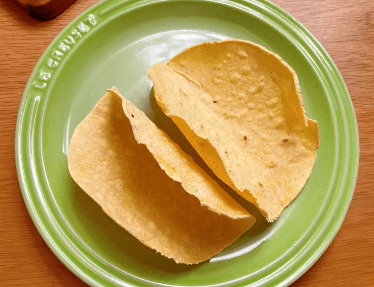 如何使用烤箱制作美味玉米饼