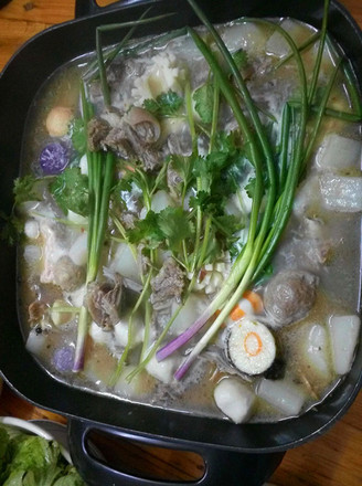 如何制作特色羊肉火锅