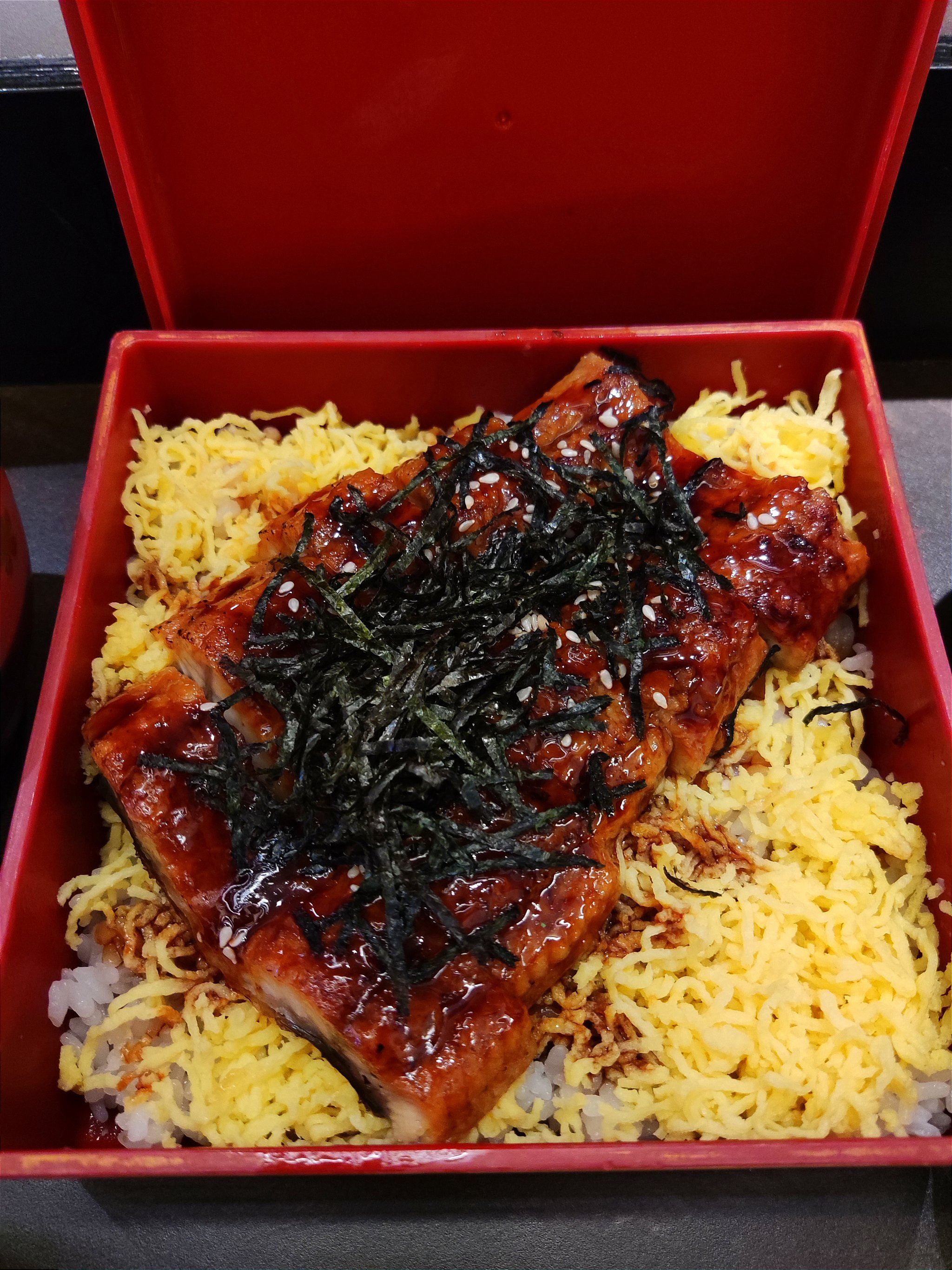 寿司卷的世界巡演：各国风味